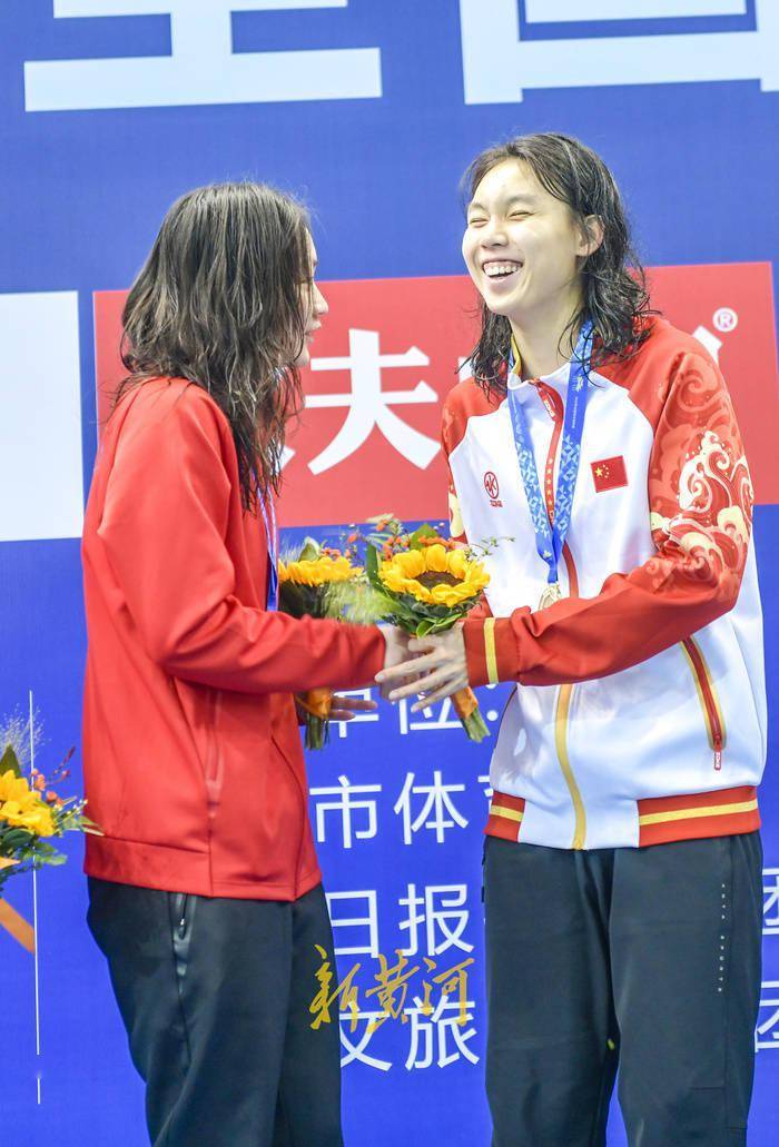 场上是对手场下是朋友 | 新黄河图集_杨浚瑄_王锋_冰洁