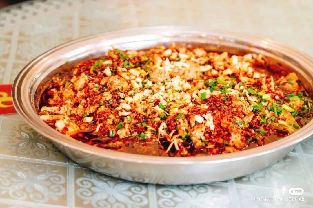 64地址:威远县荷花街137号11566崔二妹羊肉汤推荐店铺羊肉