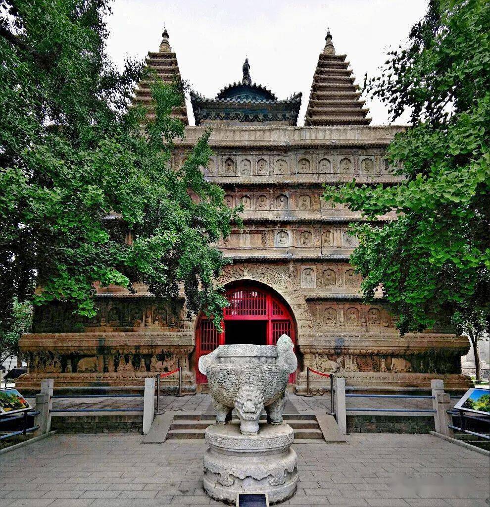 真觉寺金刚宝座_雕刻_佛像_须弥座