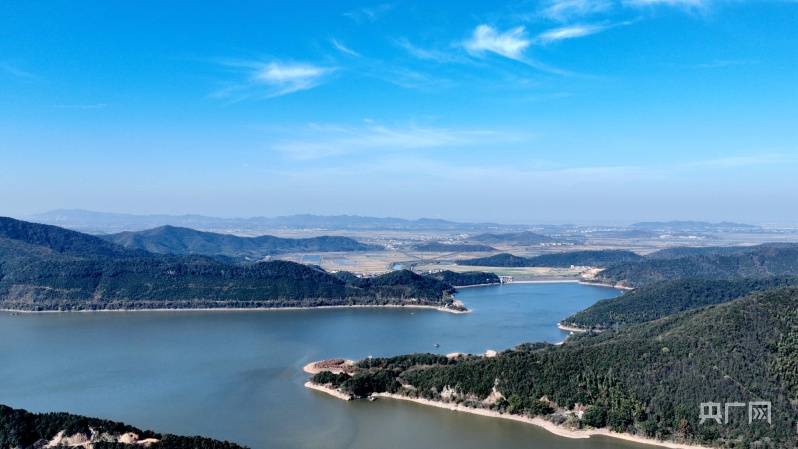 秀美山水風景如畫(央廣網發 彭琴攝)近年來,江西九江市彭澤縣堅持