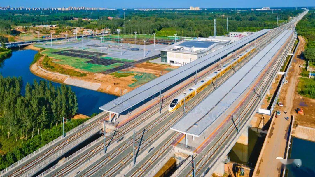 "轨道上的京津冀"上新!津兴城际铁路今天正式开通!