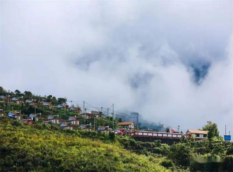 (國門寨)(土卡河小漁村)(哈尼哈洛莊園)第五站寶藏鎮線路推薦:縣城