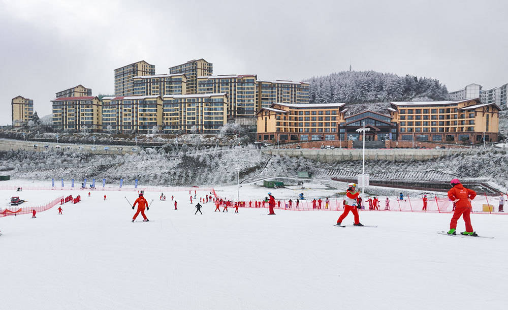 丰盈滑雪场图片