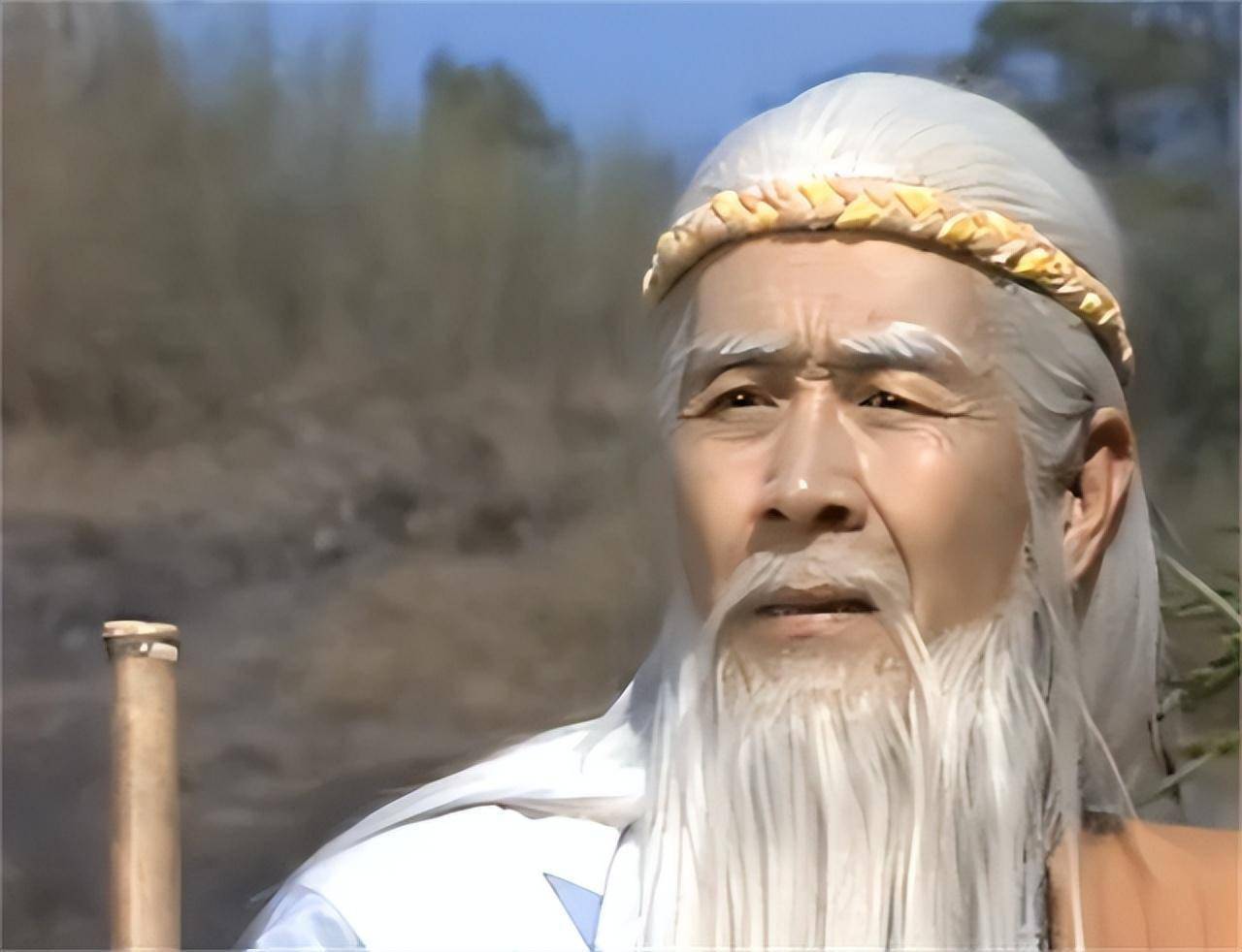 白天演员,晚上间谍,隐姓埋名75年,94岁的"姜子牙"传奇一生_王润森