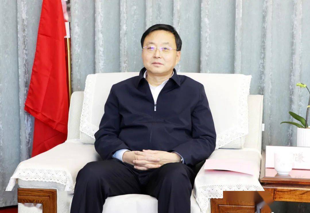 12月20日,邹平市委书记吕明涛,邹平市委副书记,市长张谦会见工商银行