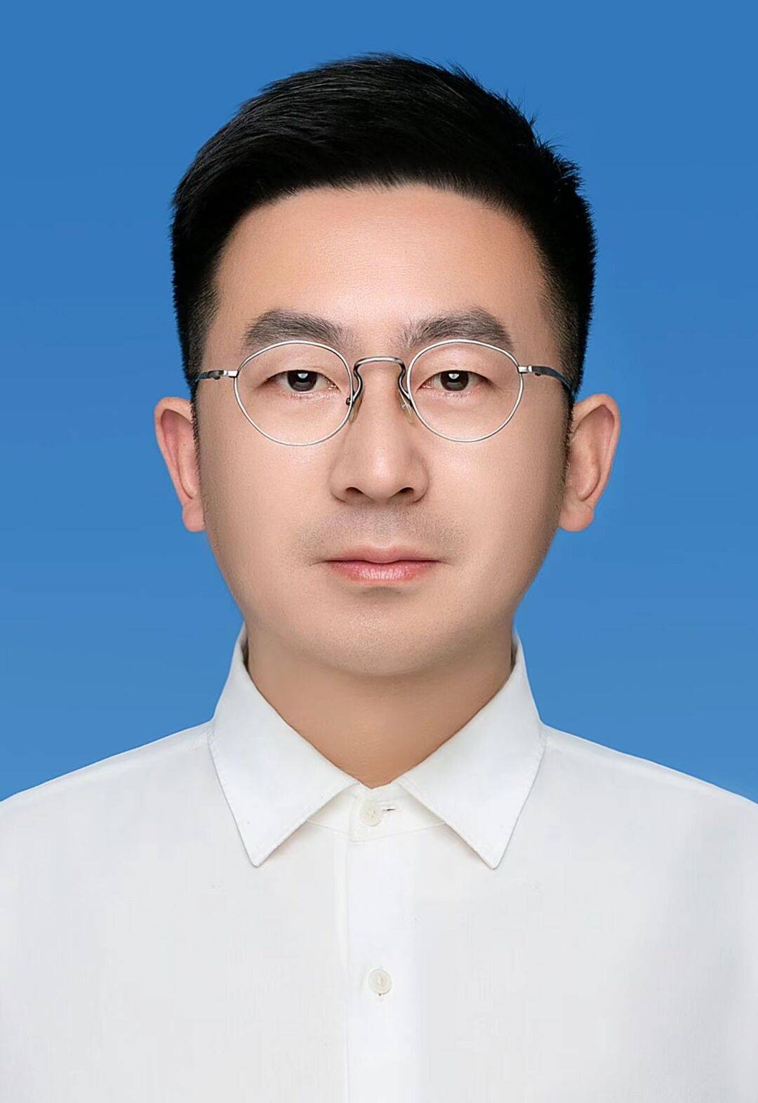 马达任九江市湖口县人民政府副县长_周利雄_余恺_大学