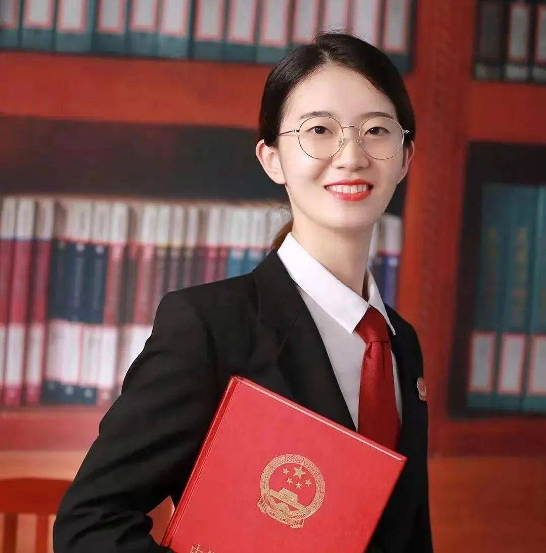 郑杰 上海市宝山区人民法院 审判监督庭法官助理 1.电子送达速度快、效率