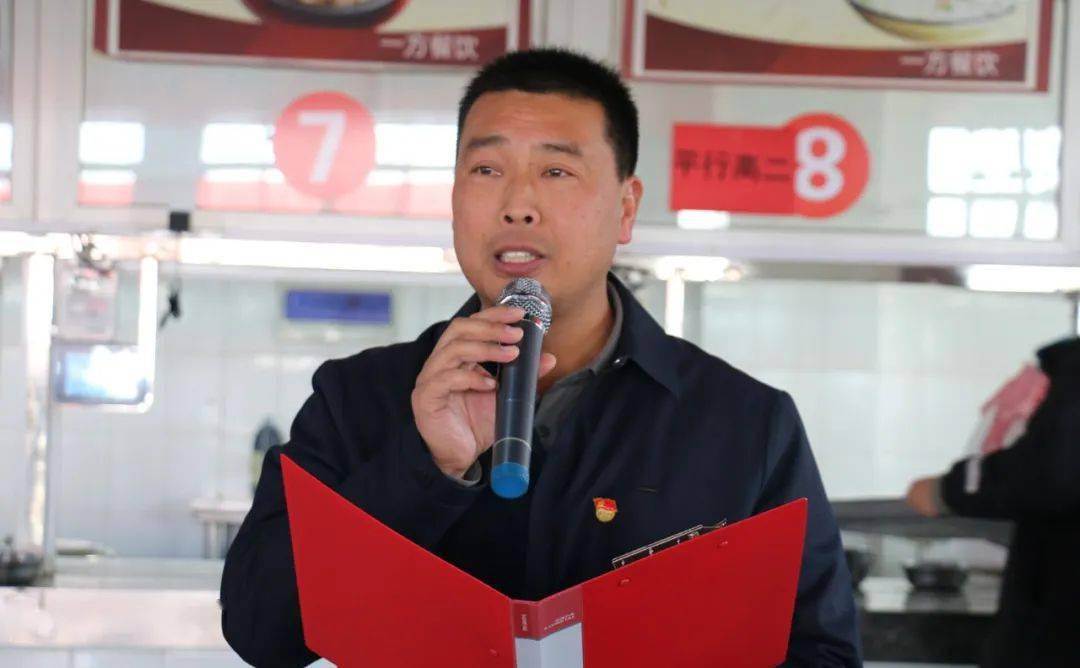 【郏县一高】冬至大如年,人间小团圆——我校教职工欢聚一堂包饺子过