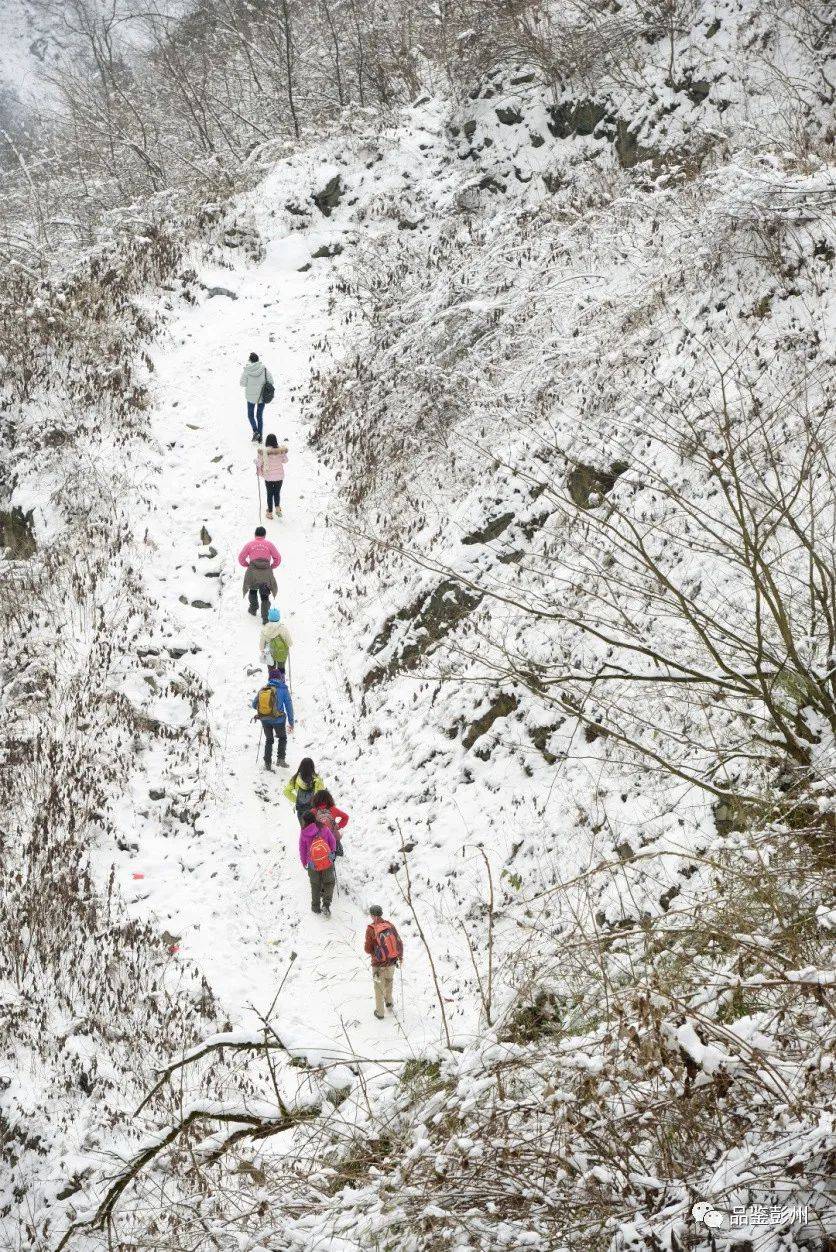 峡谷冰瀑、玉树凌花，好一个冰雪王国燕子沟！