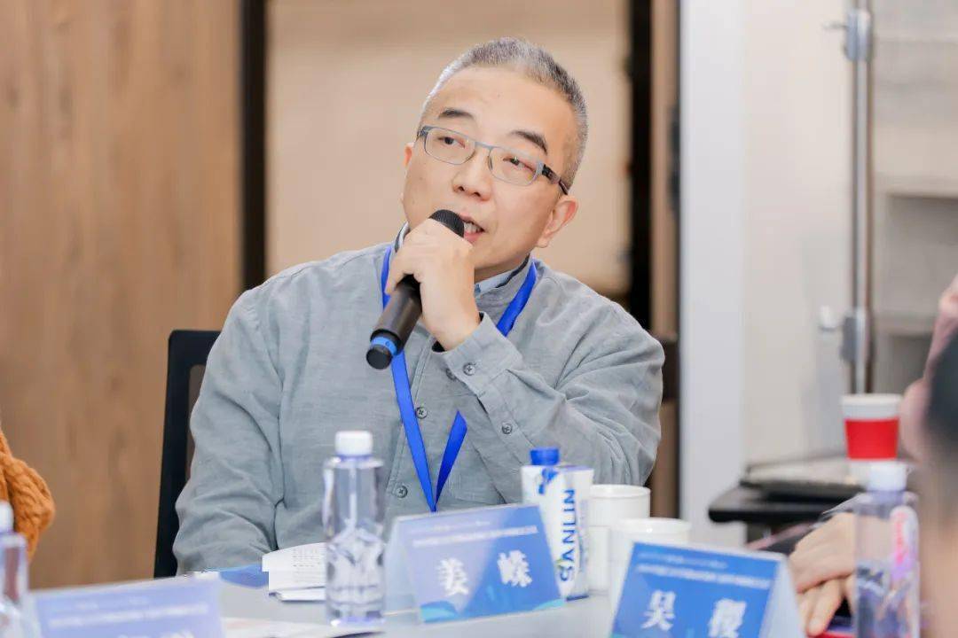 厦门国贸集团股份有限公司董事长高少镛以公司发展历程为例,从地缘