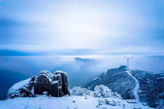 临海括苍山雪景图片