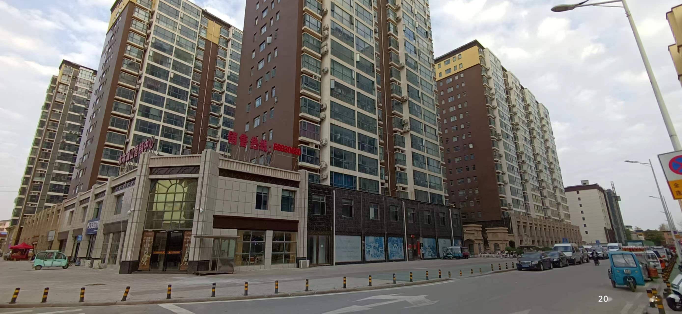 唐河县水木澜山四栋临路门面房房屋租赁经营权拍卖 挂牌价 436000 元