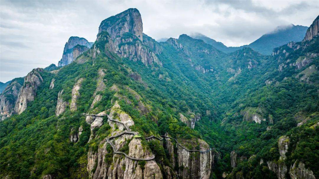 绝壁之上看风景!乐清新增一网红高空栈道