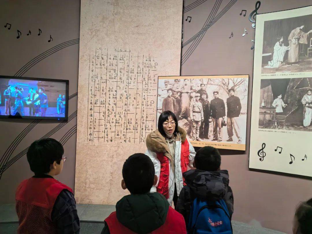 小记者走进河北文学馆 了解河北文化魅力_浮雕_历史长河_先秦时期