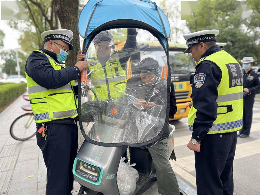 治堵保暢防事故 武漢開展道路交通專項行動_重點_智慧_部門