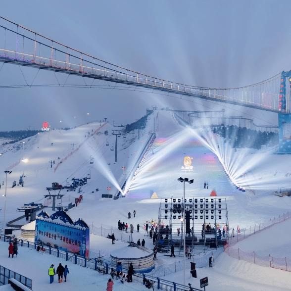 包头南海公园滑雪场图片