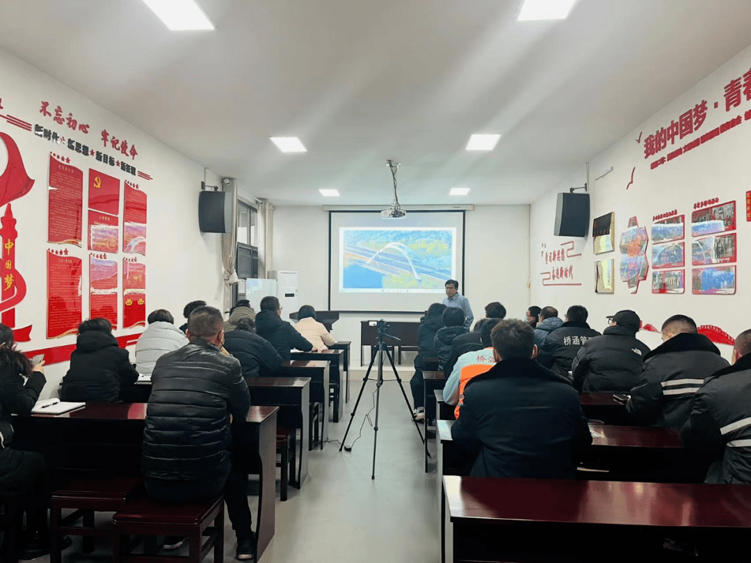 培训:城管系统开展业务培训_工作_中心_管理