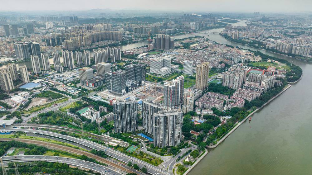 大坦沙島是廣州市中心城區珠江航道第一大島,昔日羊城八景之一