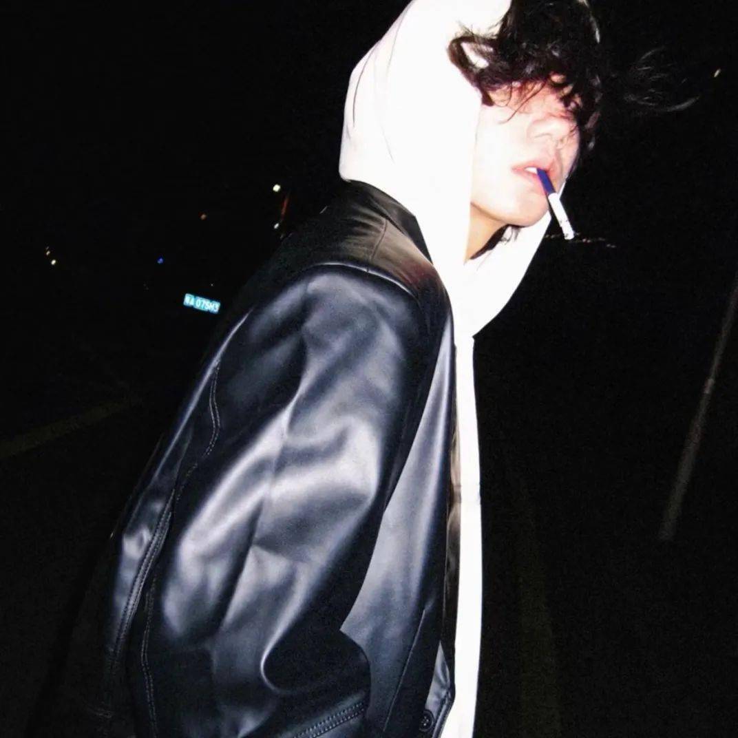 男生头像|从不觉得野心勃勃是贬义词