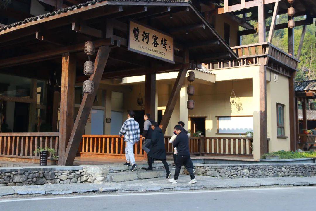 绥阳十二背后双河客栈元旦预订升温_游客_旅游_彭坤煜